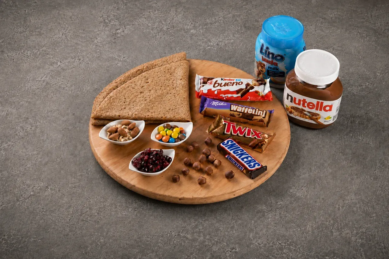 Proteinska palačinka na tanjuru - složi svoju proteinsku palačinku